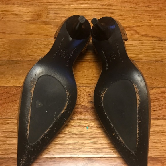 MICHAEL KORS BROWN SUEDE LEATHER POINTY TOE PUMPS - Picture 7 of 8